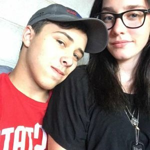 Meet your Posher, Khrista